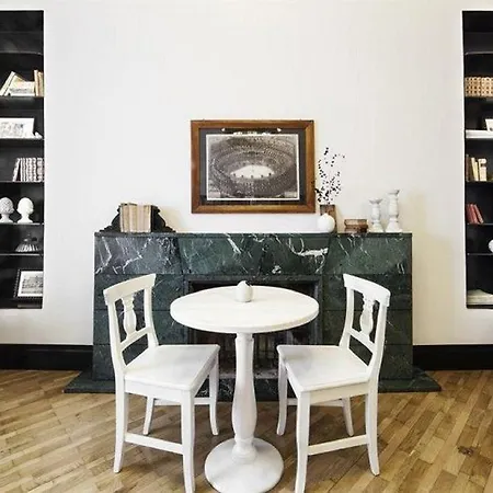 Residenza Scipioni Luxury לינה וארוחת בוקר 4*