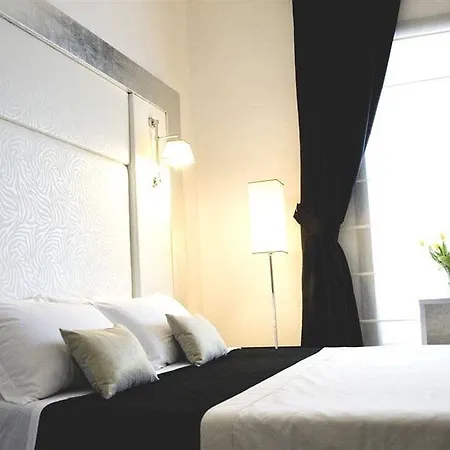 Residenza Scipioni Luxury לינה וארוחת בוקר רומא