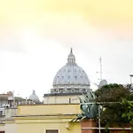 Residenza Scipioni Luxury Bed & Breakfast 4*