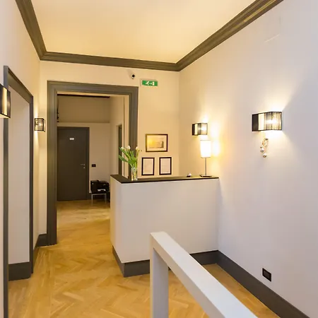 Residenza Scipioni Luxury Bed & Breakfast 4*