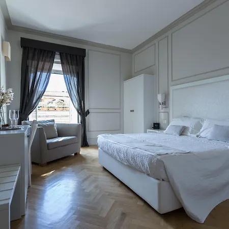 Residenza Scipioni Luxury Bed & Breakfast 4*