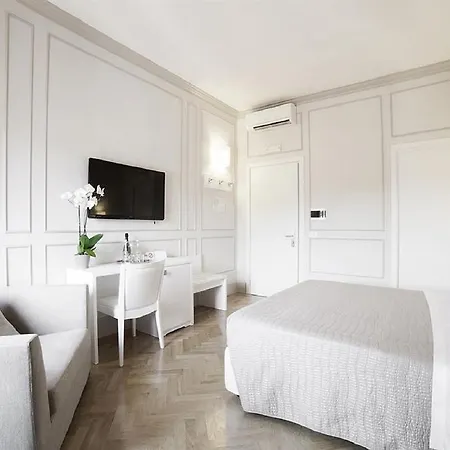 Residenza Scipioni Luxury 2* Рим